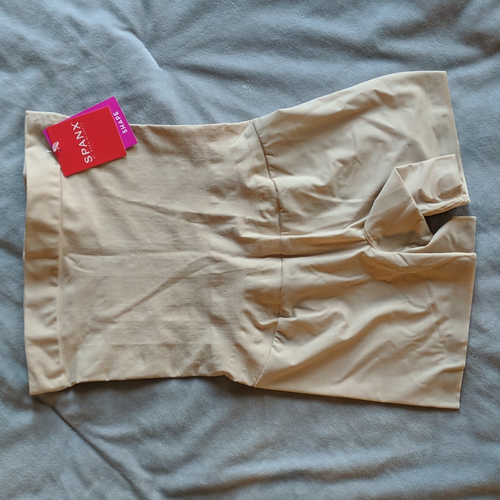 Spanx High-Waisted Girl Short - Small